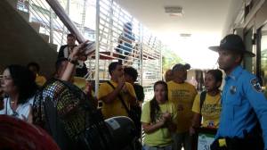 12268501_10153398610318152_1824591574_o