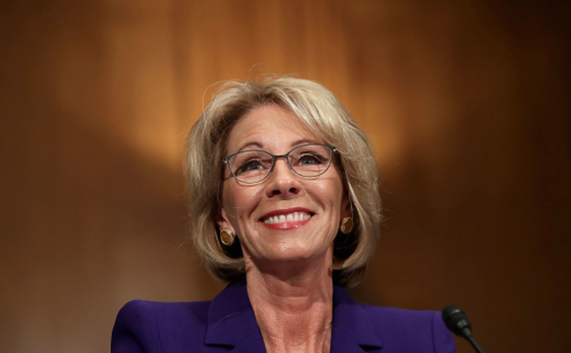 betsydevos-png-crop-cq5dam_web_1280_1280_png